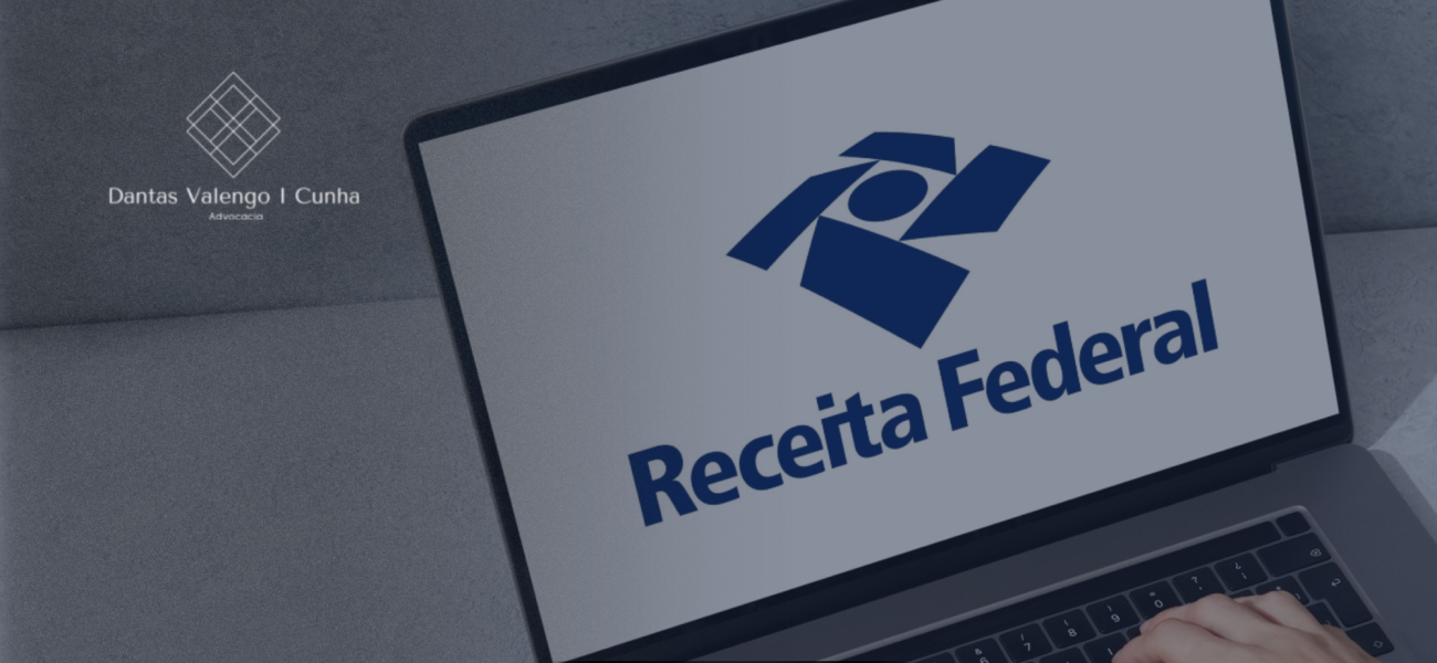 copia-de-feed-instagram-advertorial-marketing-digital-minimalista-preto-e-vermelho-1.png